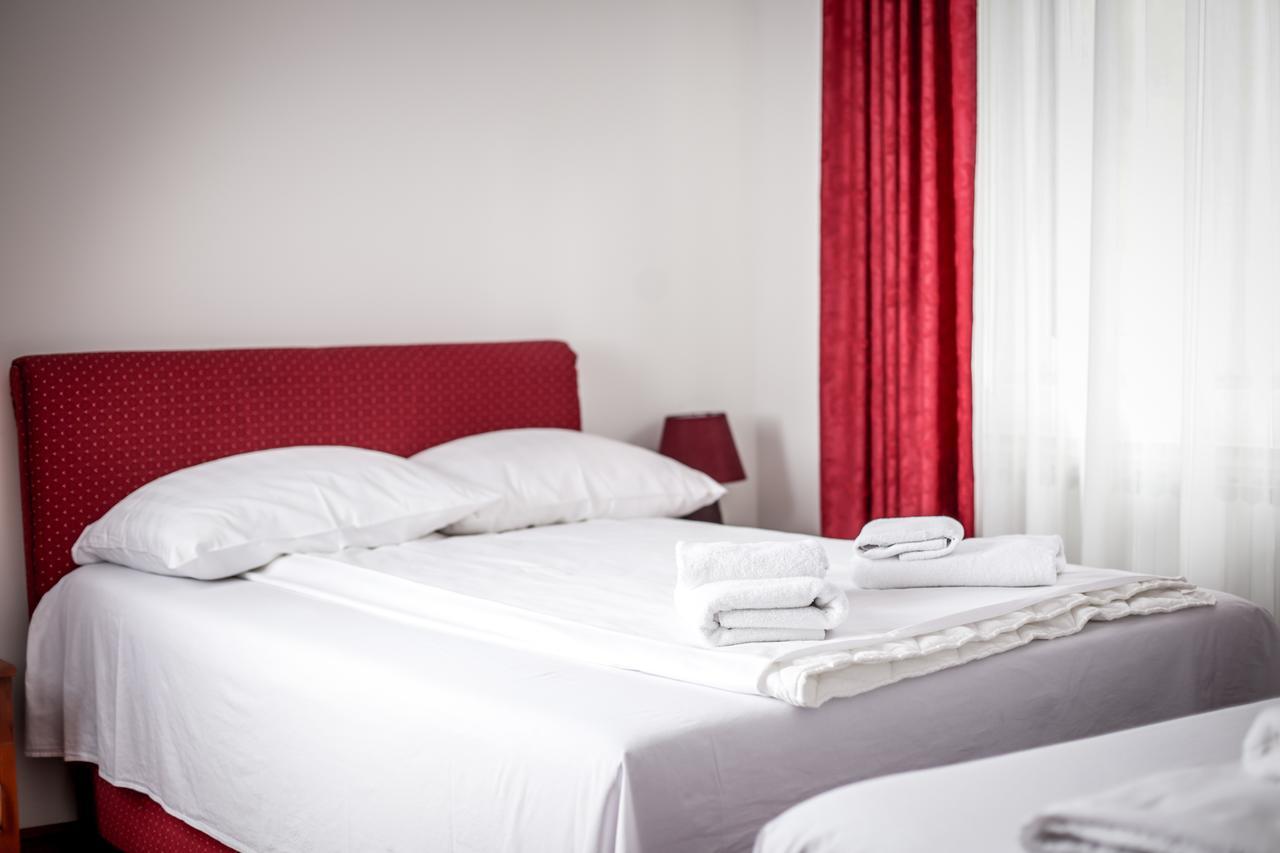 Hotel Bob Сараево Экстерьер фото