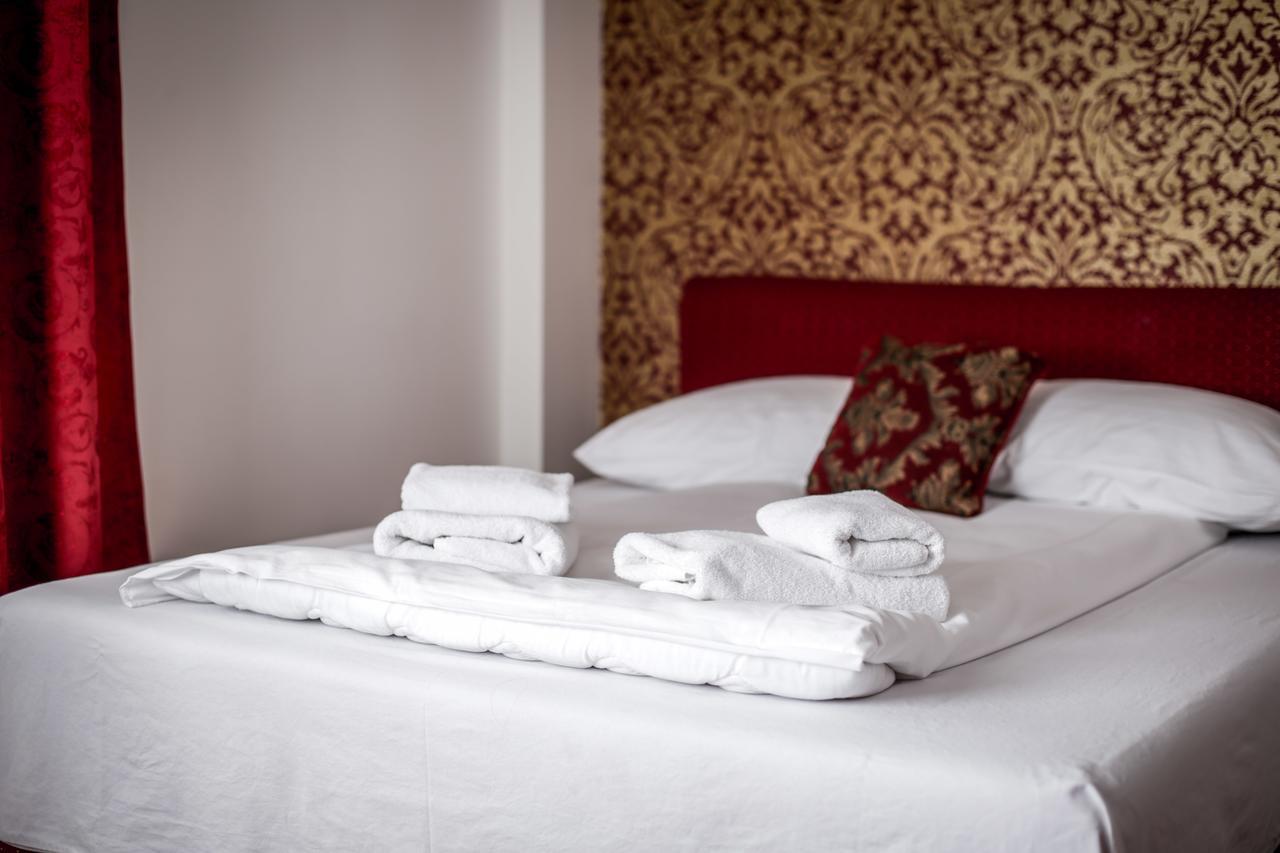 Hotel Bob Сараево Экстерьер фото