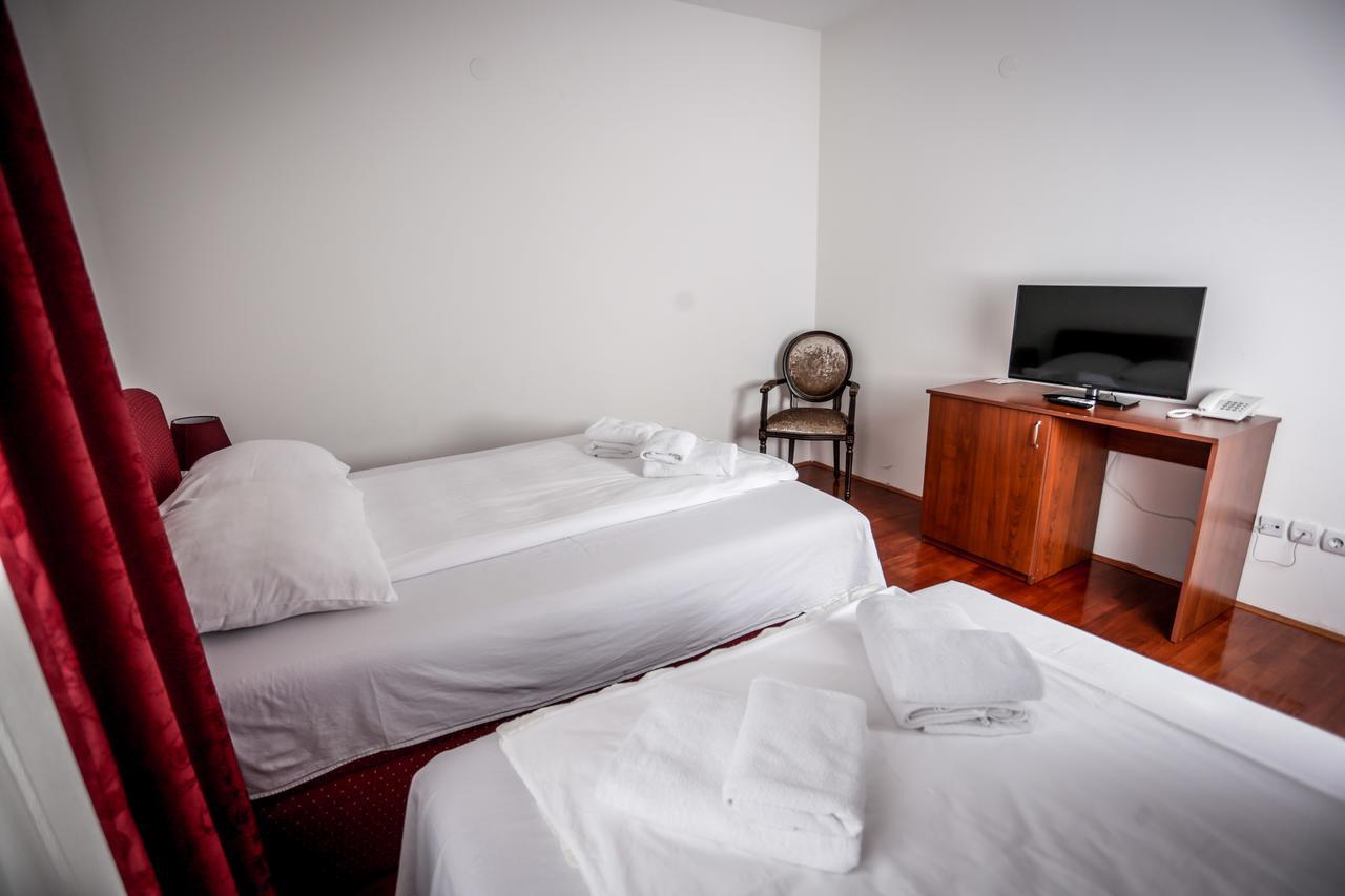 Hotel Bob Сараево Экстерьер фото
