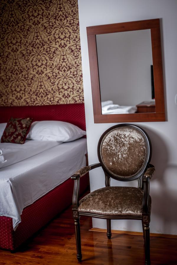 Hotel Bob Сараево Экстерьер фото